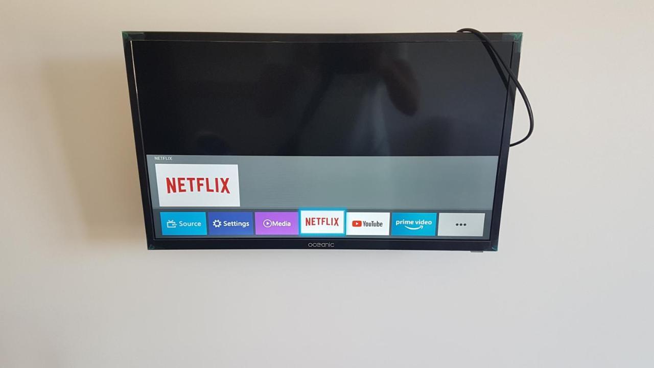 New Cheap Private Room, Kitchen , Overwieuw Sea,Tram On Spot, 12 Minutes From Nice Train Station With Tram , Beach In 17 Min Tram , Chambre Privee Pas Cher, Cuisine Equipee , Tram Sur Place, Apercu Mer, 12 Min De La Gare De Nice Avec Le Tram, 17 Min Exteriör bild