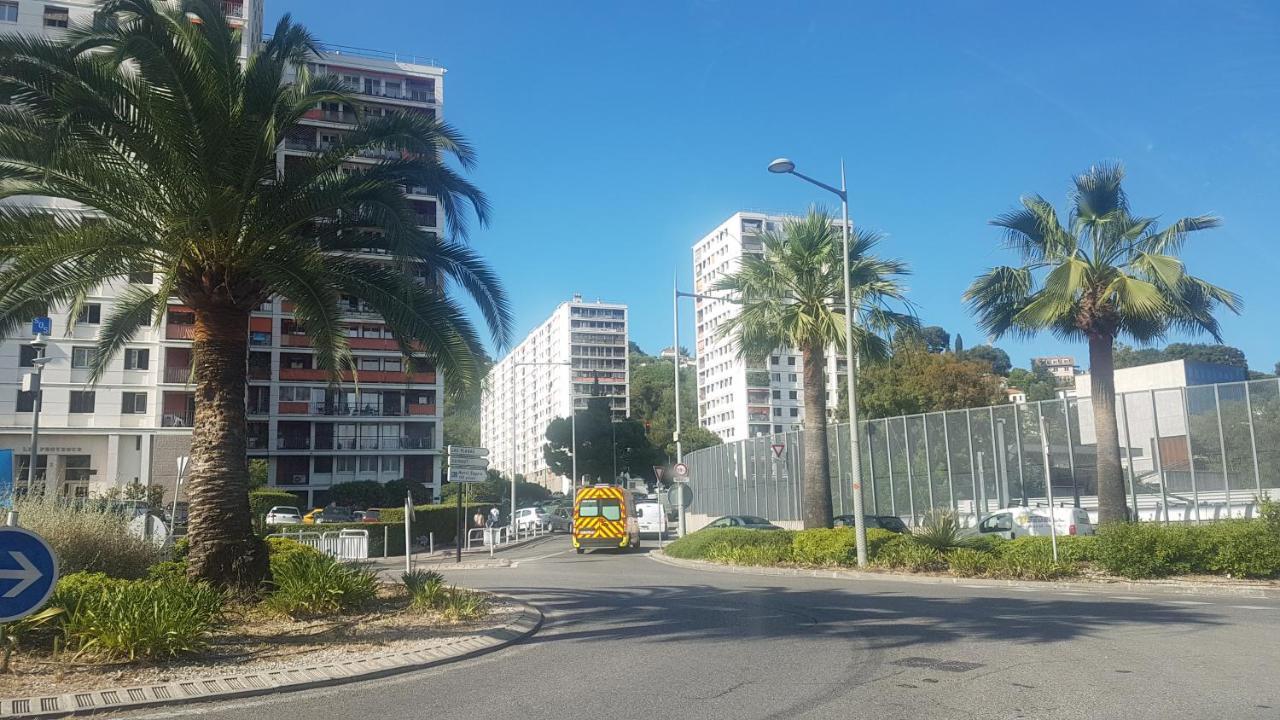 New Cheap Private Room, Kitchen , Overwieuw Sea,Tram On Spot, 12 Minutes From Nice Train Station With Tram , Beach In 17 Min Tram , Chambre Privee Pas Cher, Cuisine Equipee , Tram Sur Place, Apercu Mer, 12 Min De La Gare De Nice Avec Le Tram, 17 Min Exteriör bild