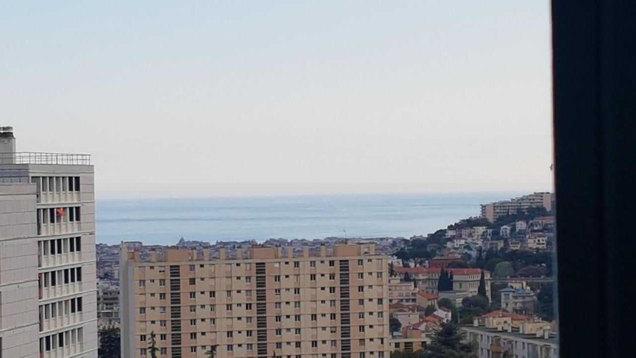 New Cheap Private Room, Kitchen , Overwieuw Sea,Tram On Spot, 12 Minutes From Nice Train Station With Tram , Beach In 17 Min Tram , Chambre Privee Pas Cher, Cuisine Equipee , Tram Sur Place, Apercu Mer, 12 Min De La Gare De Nice Avec Le Tram, 17 Min Exteriör bild