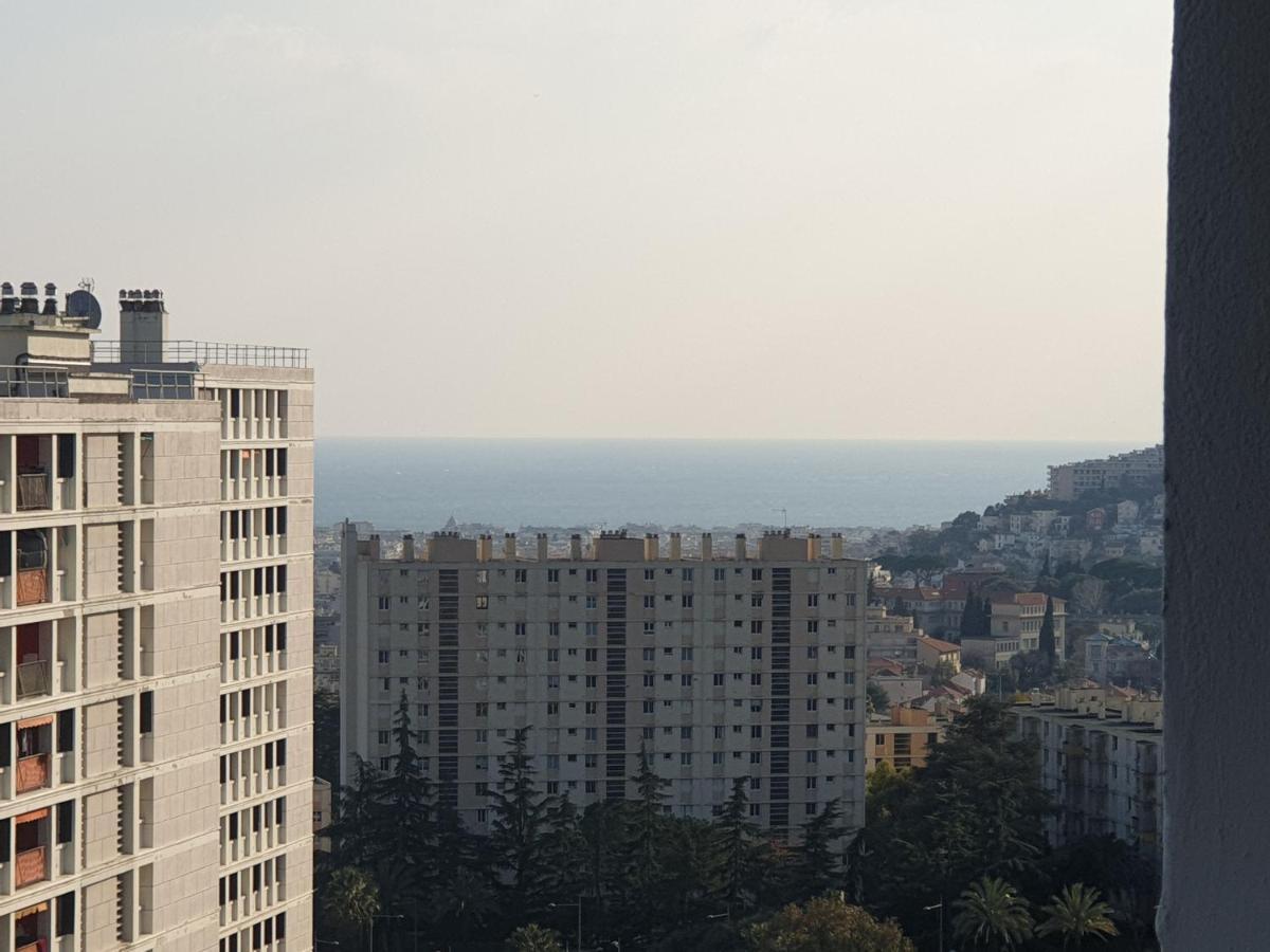 New Cheap Private Room, Kitchen , Overwieuw Sea,Tram On Spot, 12 Minutes From Nice Train Station With Tram , Beach In 17 Min Tram , Chambre Privee Pas Cher, Cuisine Equipee , Tram Sur Place, Apercu Mer, 12 Min De La Gare De Nice Avec Le Tram, 17 Min Exteriör bild